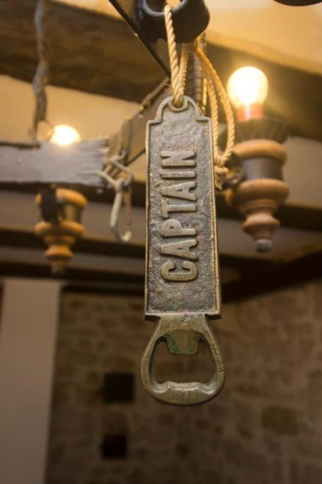 Captain'S Lodge Tribalj エクステリア 写真